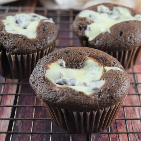 Chocolate Cream Cheese Cupcakes