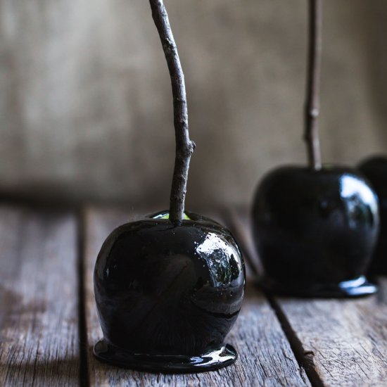 Deliciously Dark Poison Apples