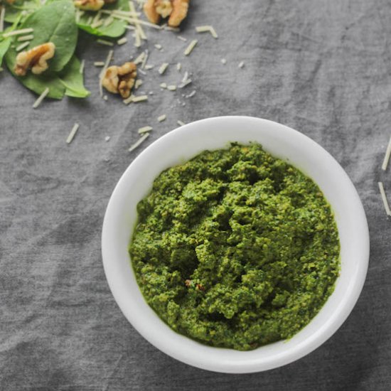 Toasted Walnut & Spinach Pesto