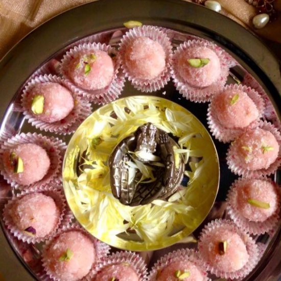 Ladoos with Coconut and Rose