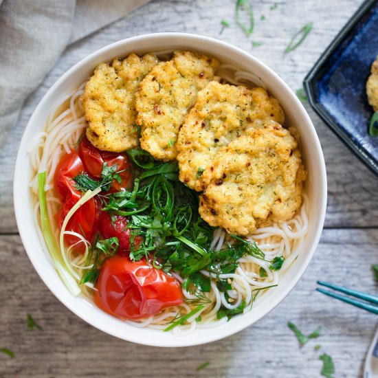 Fish cake noodle soup