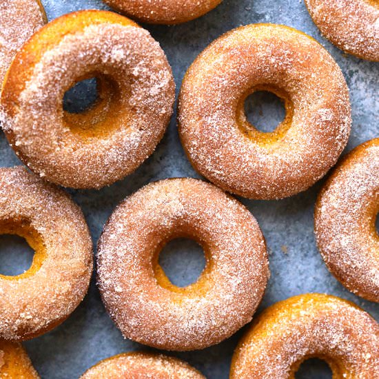 Pumpkin Spice Doughnuts