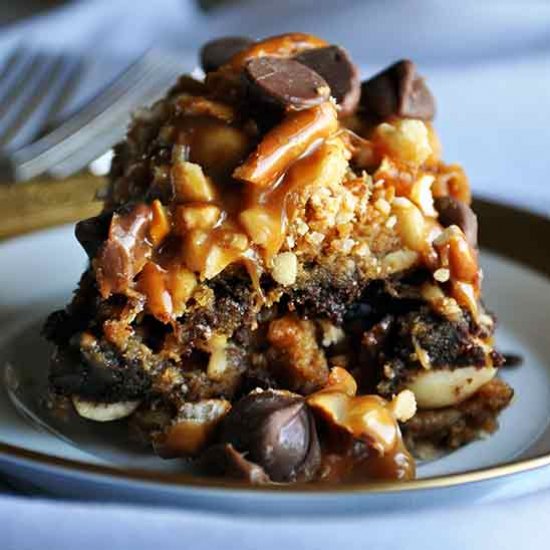 8-Layer Chocolate Peanut Butter Bar