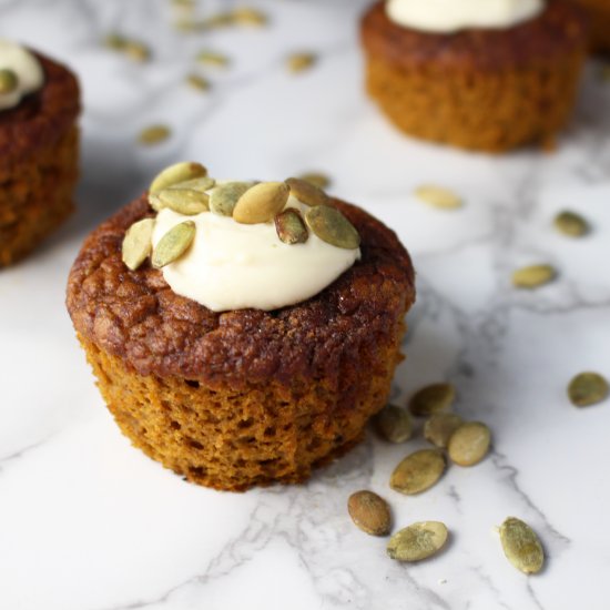 Paleo Pumpkin Cream Cheese Muffins