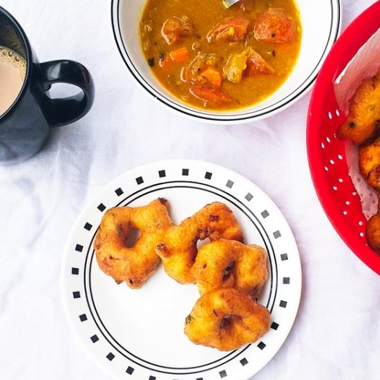 Medu Vada/Indian Savory Doughnuts