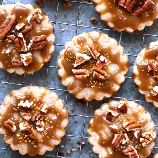 Chai Spice Shortbread Cookies