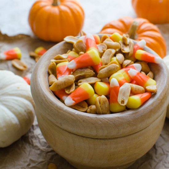 Sweet n’ Salty Harvest Snack Mix