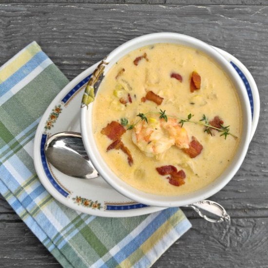 Shrimp Chowder with Bacon and Thyme