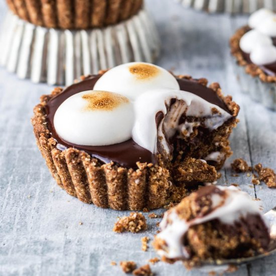 Vegan S’mores Tartlets