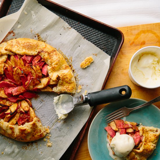 Spiced Apple Galette With Ginger