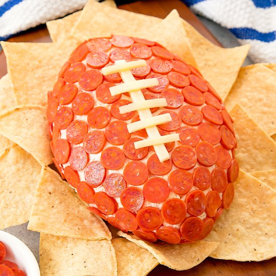 Pepperoni Pizza Cheese Ball