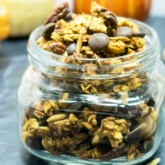 Chocolate Chip Pumpkin Granola