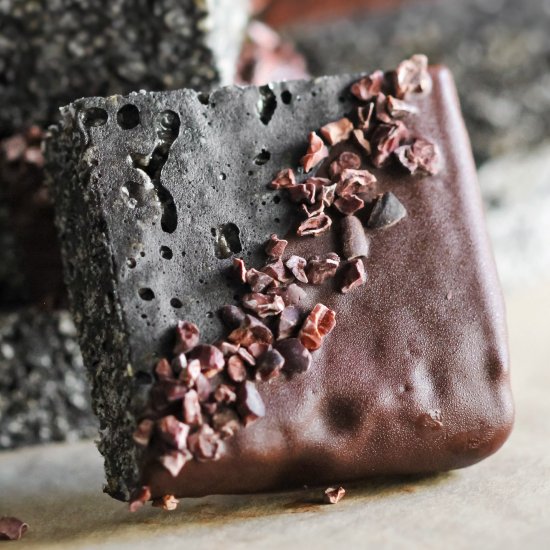 Healthy Black Velvet Krispy Treats