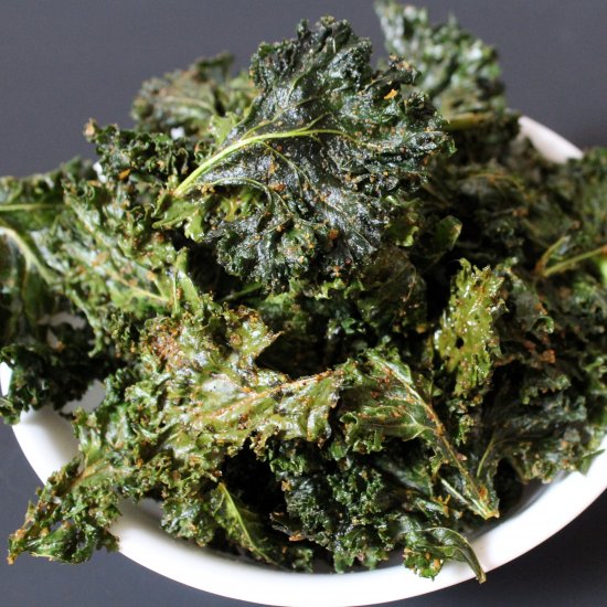 Easy Spicy Kale Chips