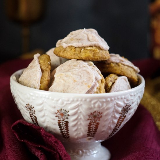 Cinnamon Iced Pumpkin Cookies