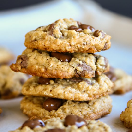 Chewy Raisinets Oatmeal Cookies