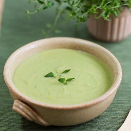 Green pea and ricotta soup