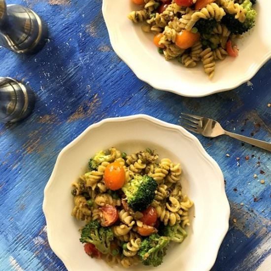 Coriander cashew pesto pasta