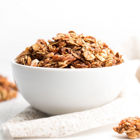 Healthy Maple Pecan Granola