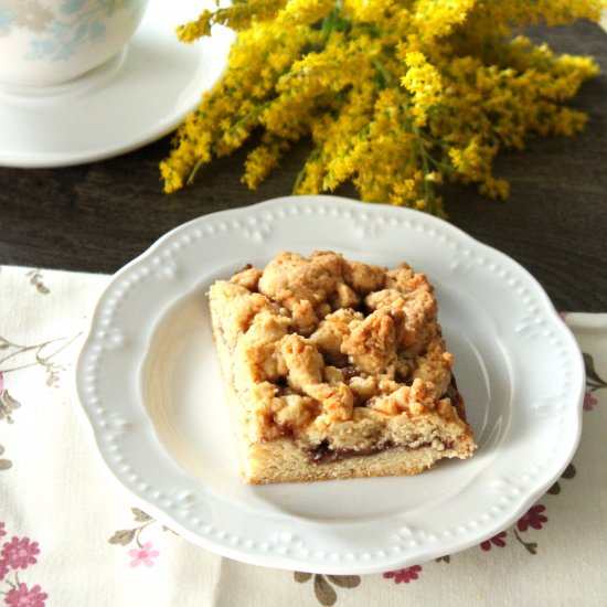 Cake with Peanut Butter and Jam