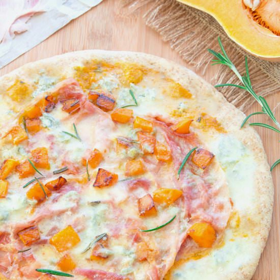 Pizza with Pumpkin, Gorgonzola & Ham