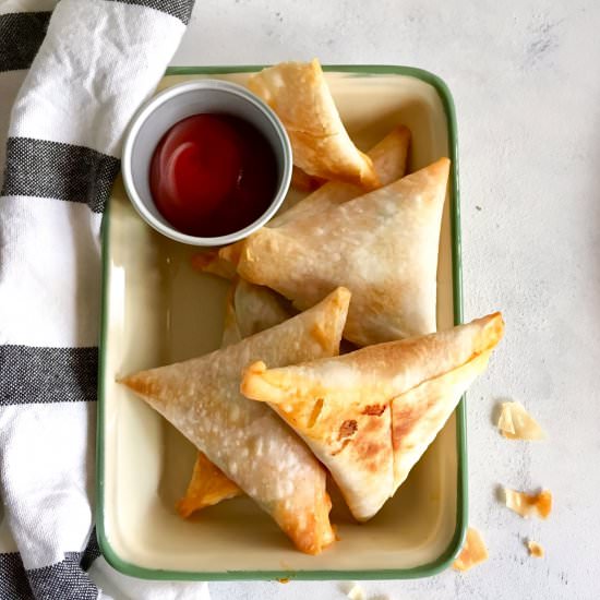 Baked Cheesy Corn & Peas Samosas