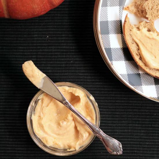 Pumpkin Spreadable Cheese