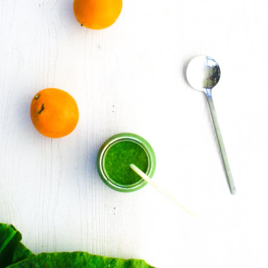 Vegan Kale & Orange Green Smoothie