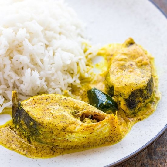 Shorshe Bhapa Ilish