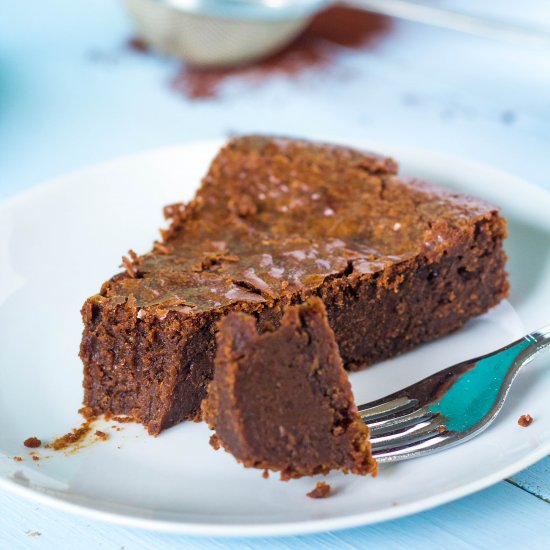 Gluten-Free Creamy Chocolate Cake