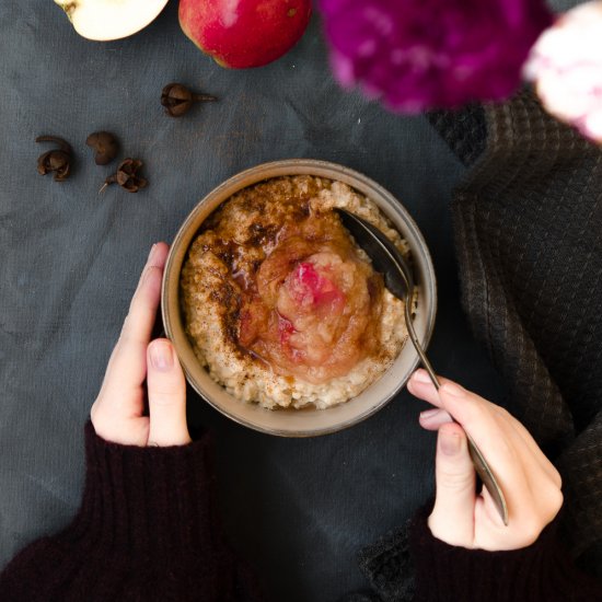 Steel Cut Porridge with Apple Sauce