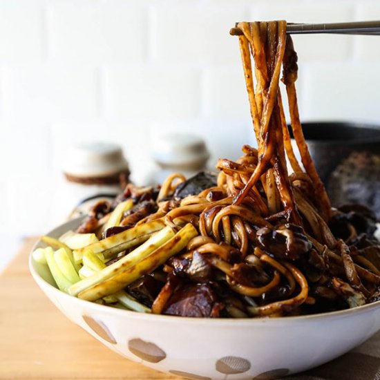 Jajangmyeon (Vegan)