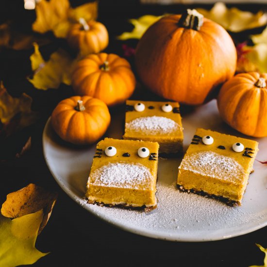 Totoro Pumpkin Cheesecake Squares