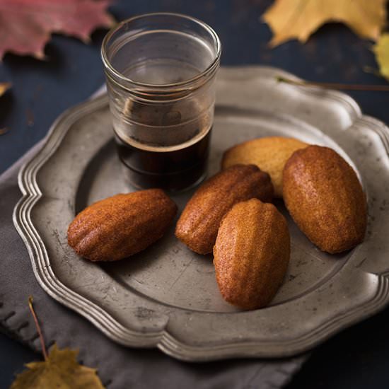 Honey and Cinnamon Madeleines