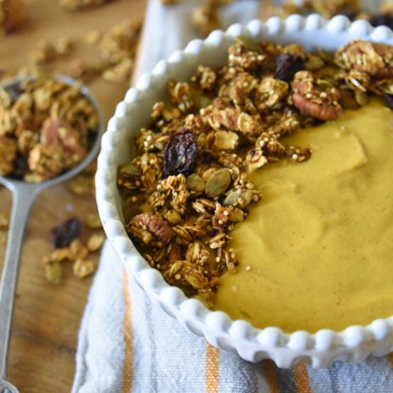 Pumpkin Pie Smoothie Bowl