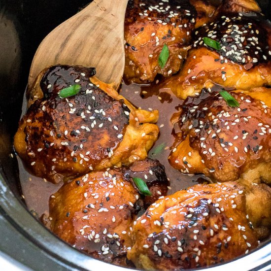 Slow Cooker Honey Sriracha Chicken