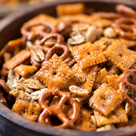 Buttery Italian Herb Snack Mix