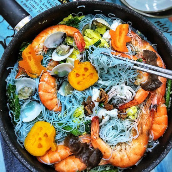 Spooky Seafood Noodle