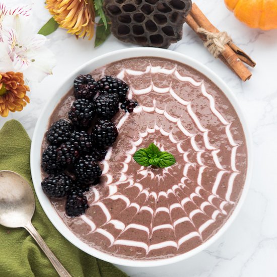 Spooky Acai Smoothie Bowl