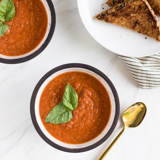 Roasted Tomato Basil Soup