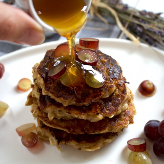 Banana Oat Pancakes