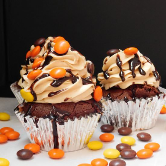 Chocolate & Peanut Butter Cupcakes