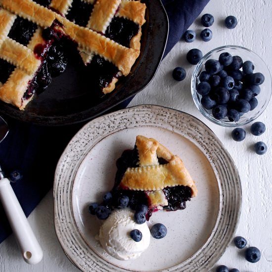 Classic Homemade Blueberry Pie