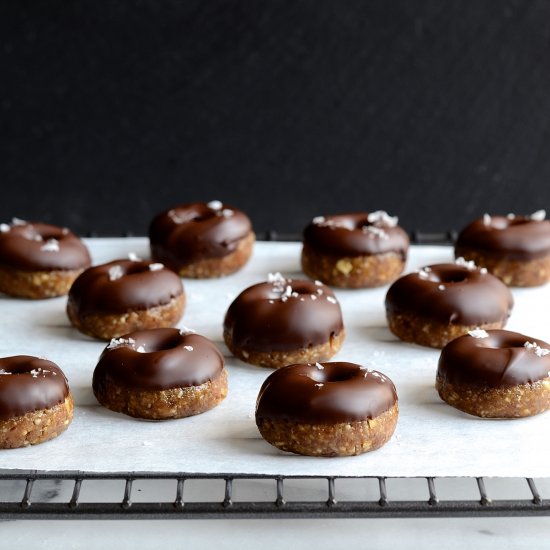 Chewy no-bake mini donuts