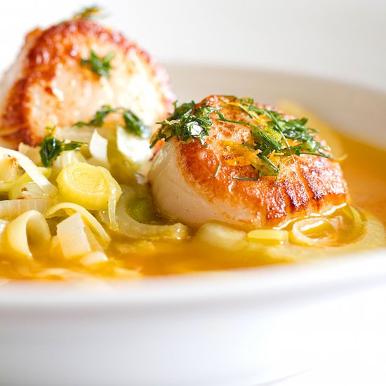 Scallops & Fennel in Saffron Broth