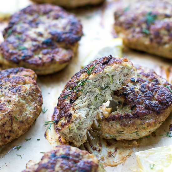 OVEN BAKED TURKEY ZUCCHINI BURGERS