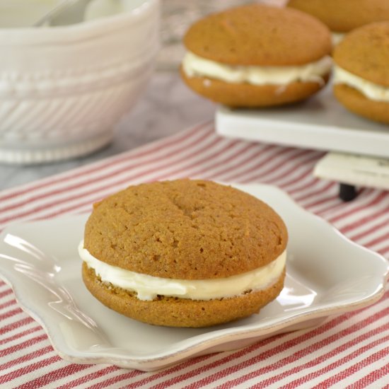 Pumpkin Whoopie Pies