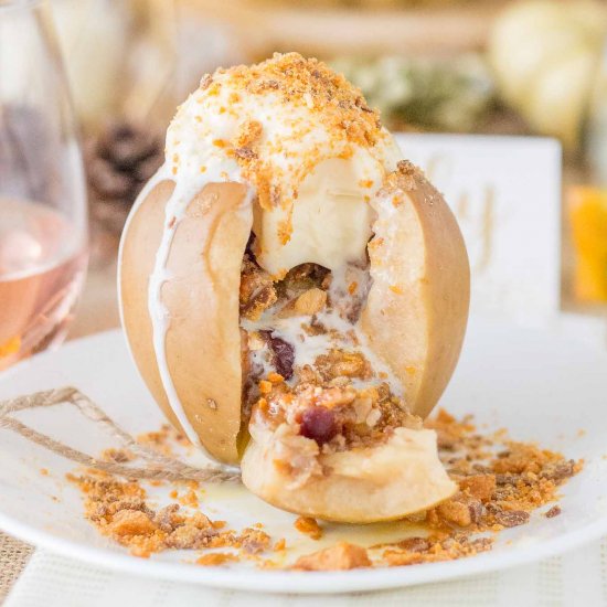 Slow Cooker Stuffed Apples