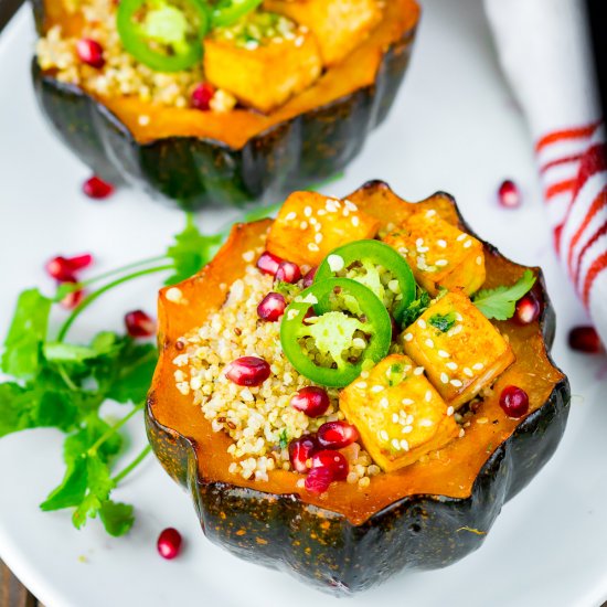 Honey Sriracha Roasted Acorn Squash