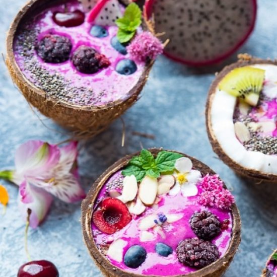 Dragonfruit Smoothie Bowls